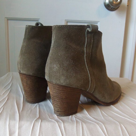Madewell Taupe Suede Ankle Boots sz 8 - Picture 3 of 9